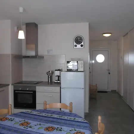 Marine 2 Апартаменты